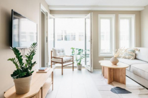 Stay Urban - Scandinavian Comfort with French Balcony